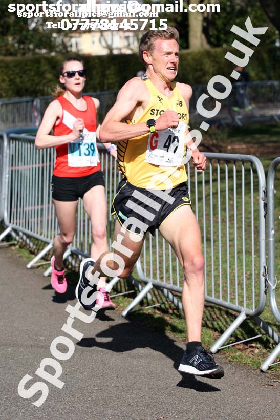 Senior mens Northern 12 Stage Road Relay Champs., Birkenhead Park. Photo: David T. Hewitson/Sports for All Pics